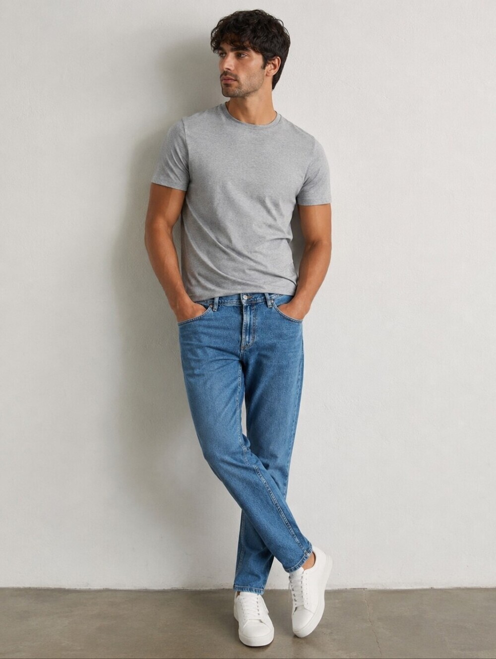 Zara Man Slim Fit Jeans 34 NWT Light Wash Stretch Denim